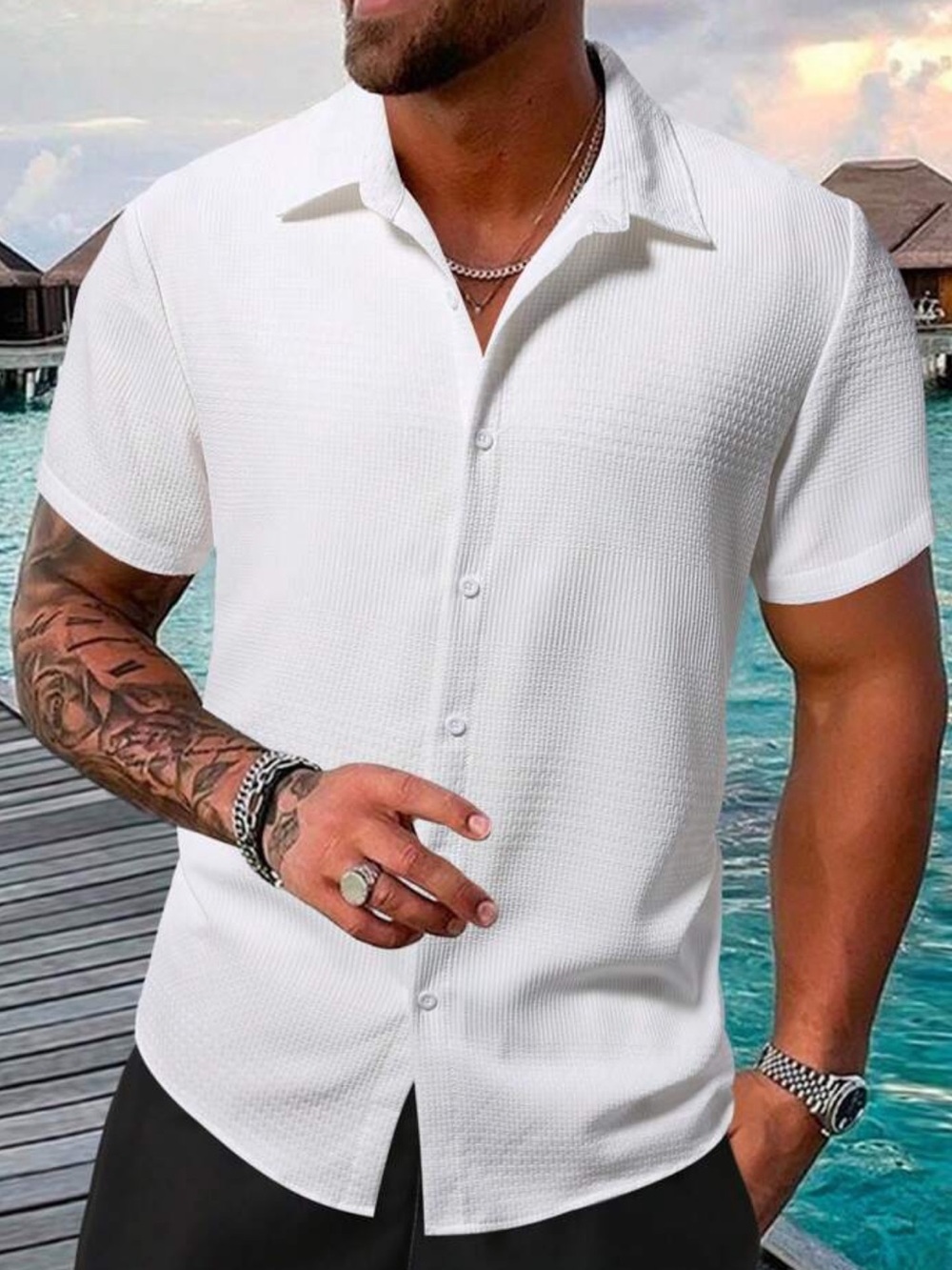 SHEIN• Men's Short-Sleeve Button-Up